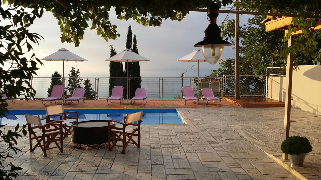 Amalia Apartments Εξάνθεια Δωμάτιο φωτογραφία